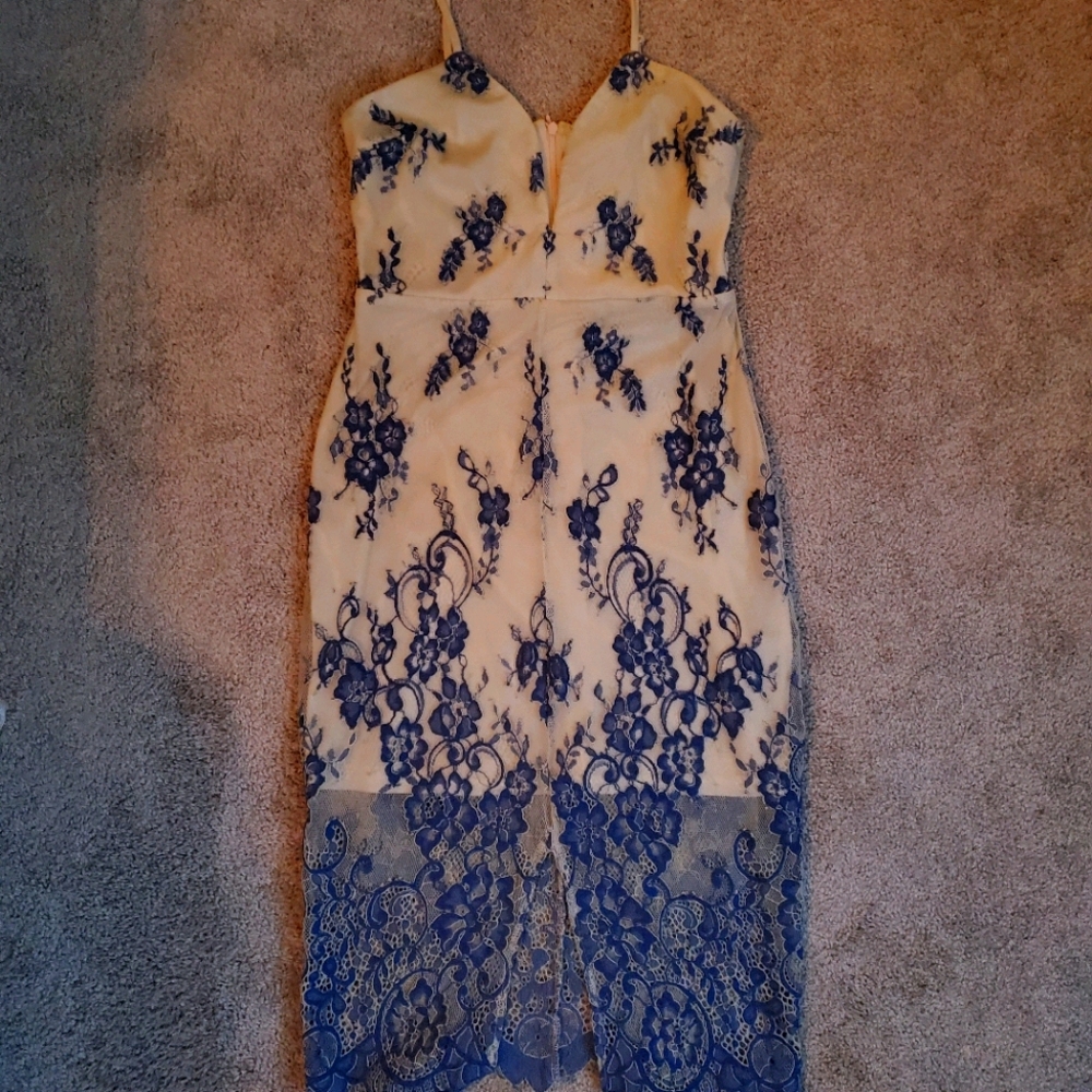 Floral lace dress
